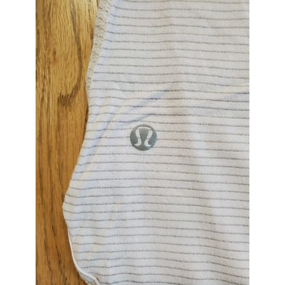 lululemon Womens 2 105F Singlet Scalloped Edges Pale Pink VGUC Athleisure